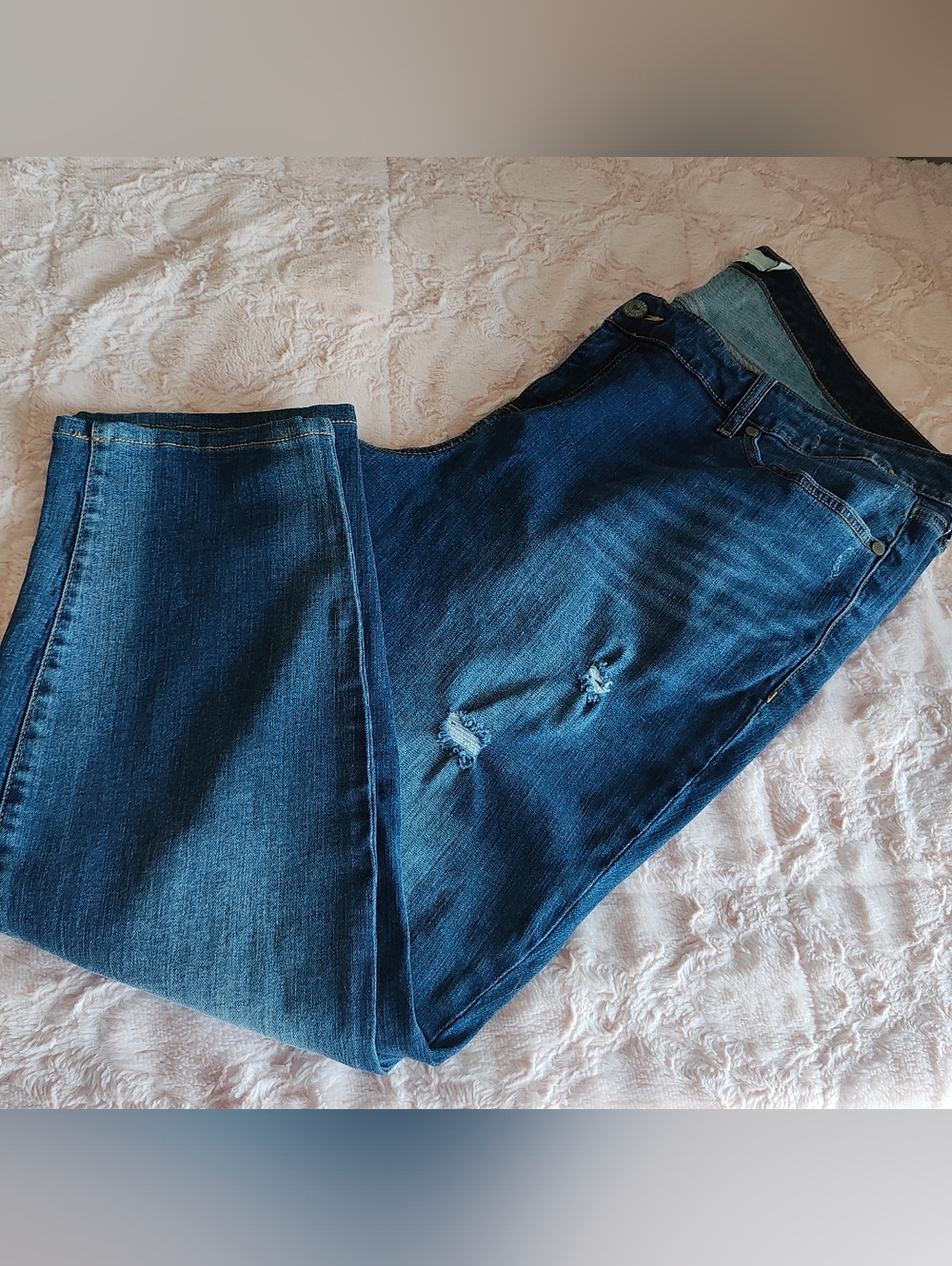 EUC Torrid Jeans - Picture 9 of 10
